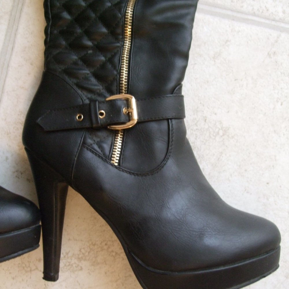 Forever Quilted Shaft Knee Boots Black 8.5